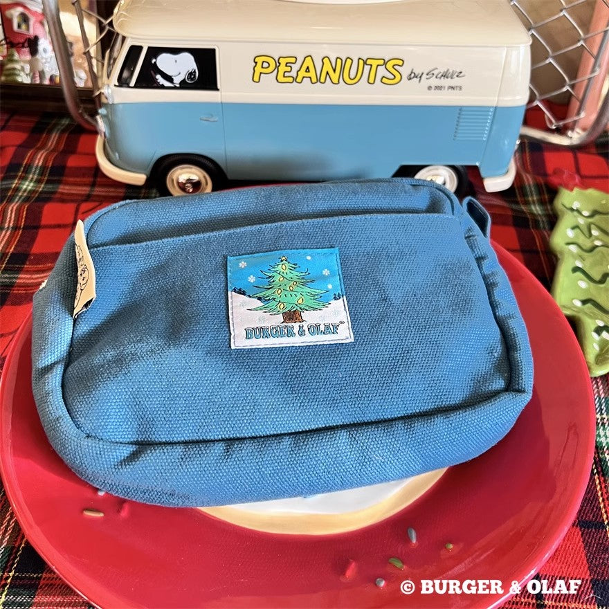 BOPO-001  冬の日 雪だるま刺繍ポーチ