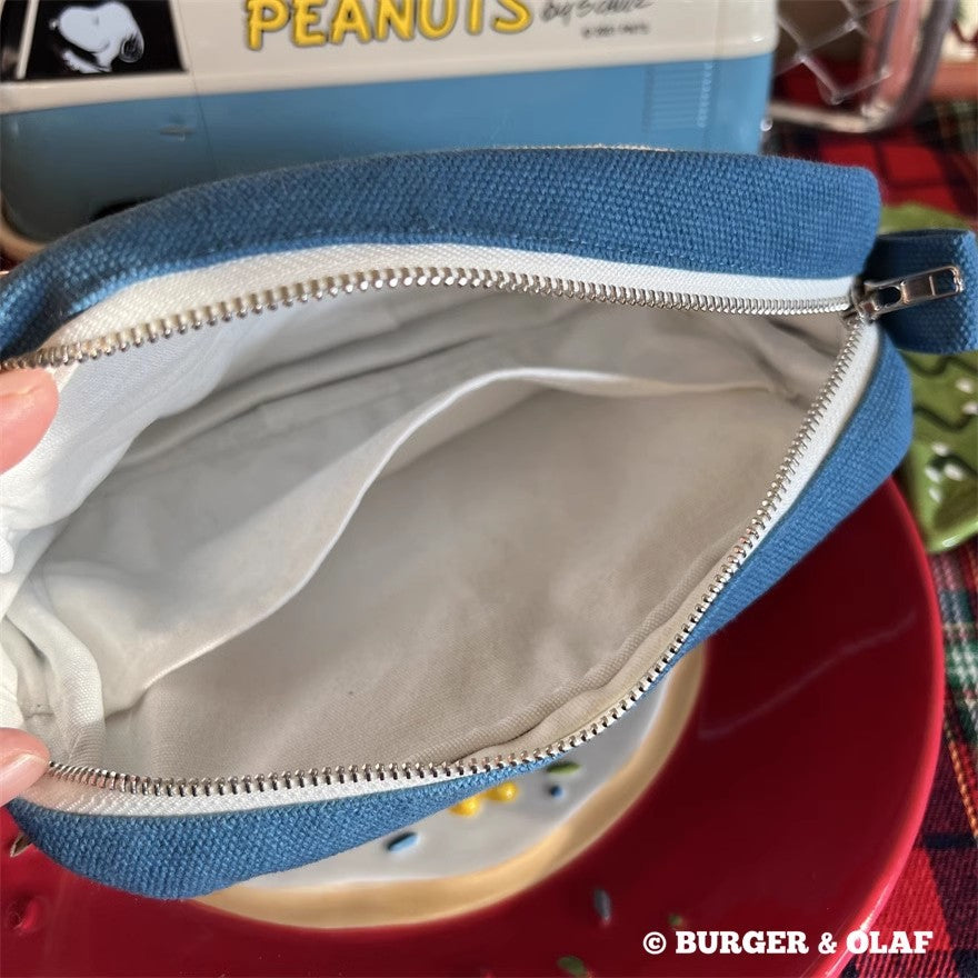 BOPO-001  冬の日 雪だるま刺繍ポーチ